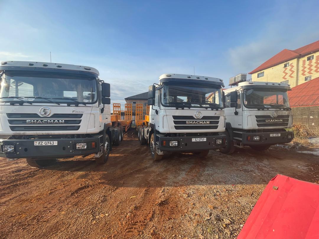 Camion SHACMAN Plateau Plat – Image 2